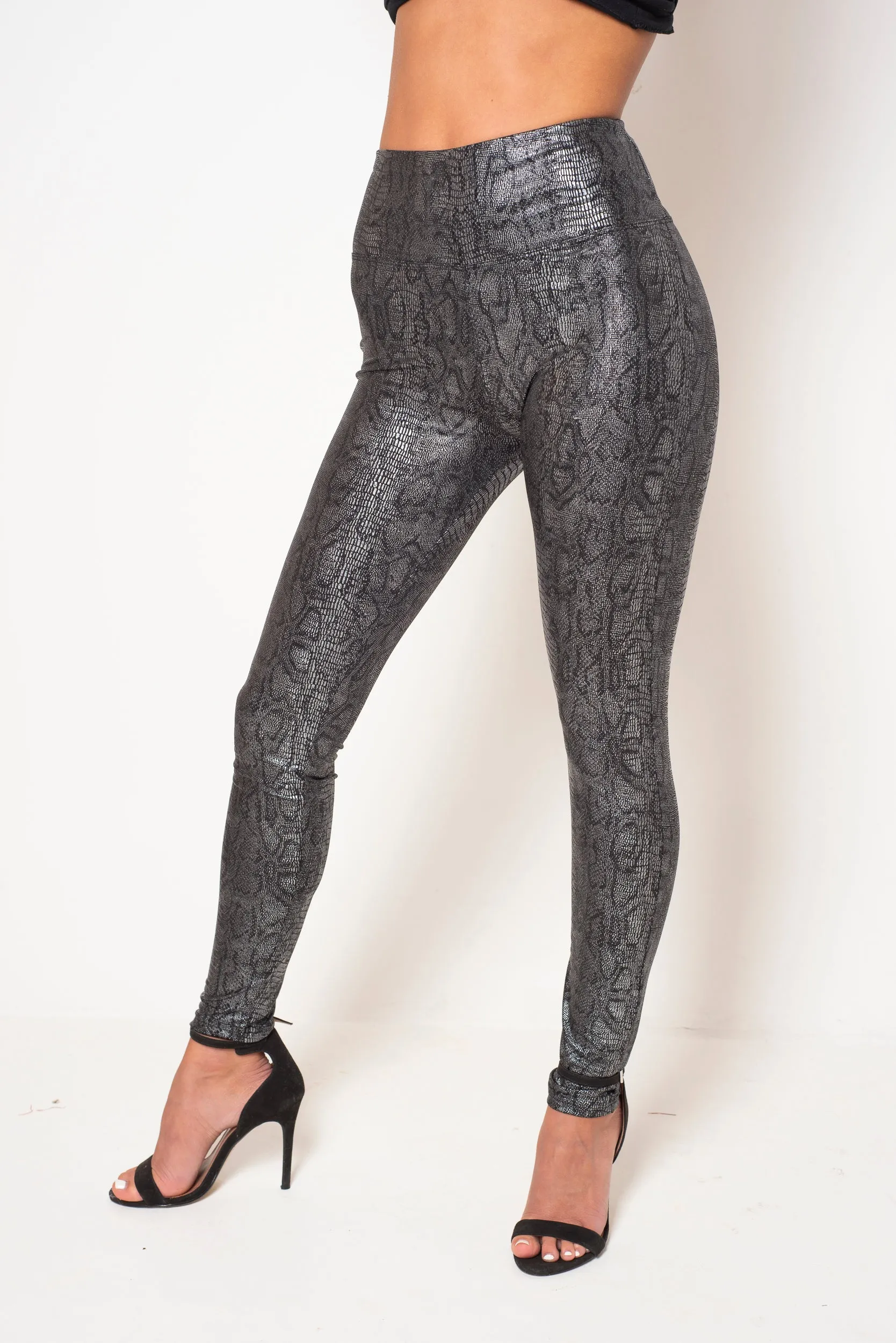 BLACK SNAKESKIN FAUX LEATHER LEGGINGS