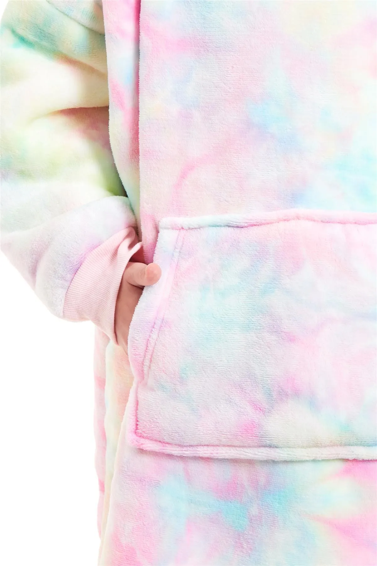 Kids Oversized Hooded Fleece Blanket Ultra-Soft Sherpa Fur with Elastic Cuffs and Double Pocket for Ages 8-15 by Daisy Dreamer