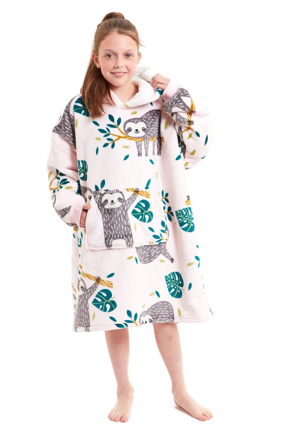 Kids Oversized Hooded Fleece Blanket Ultra-Soft Sherpa Fur with Elastic Cuffs and Double Pocket for Ages 8-15 by Daisy Dreamer