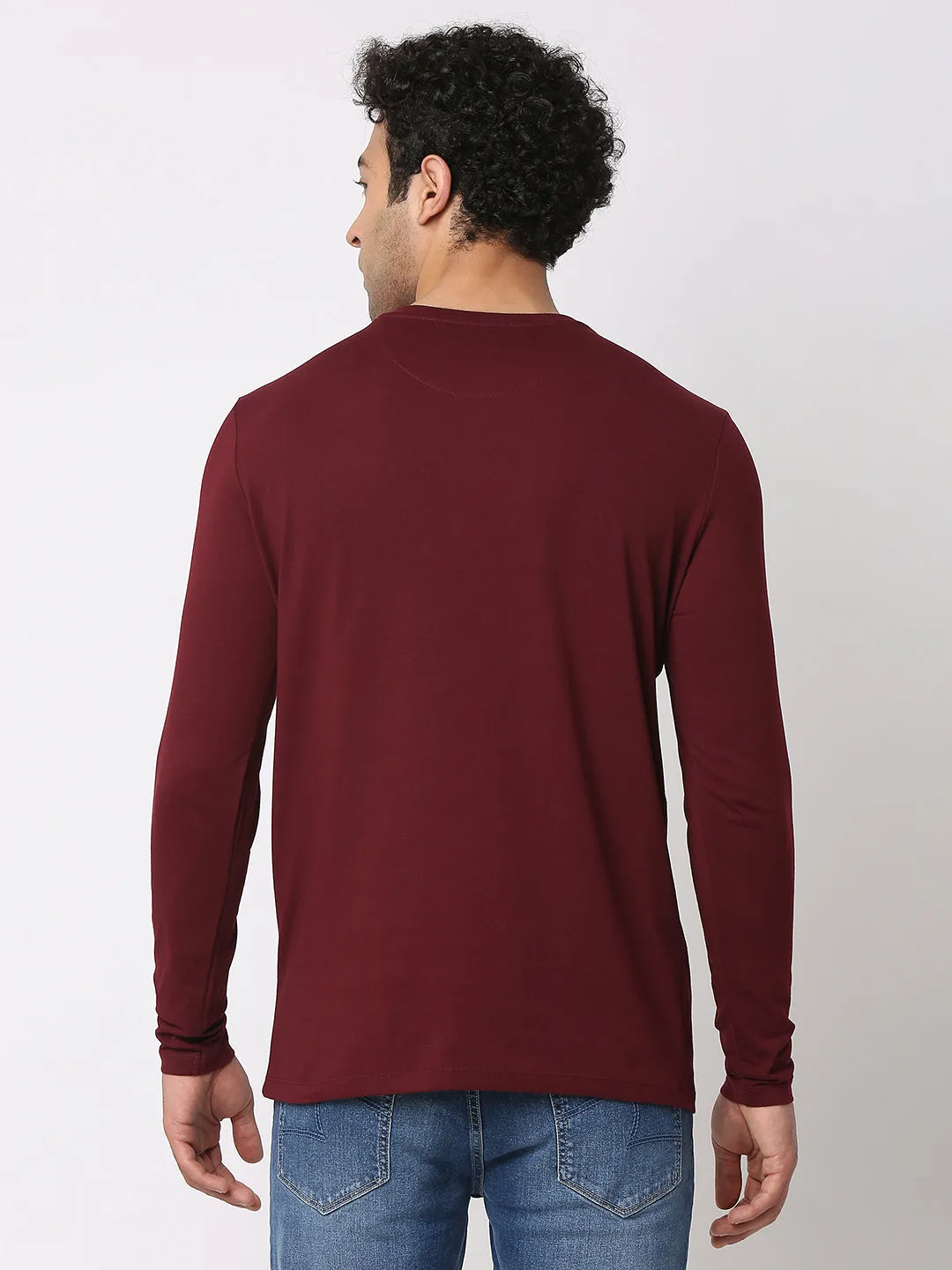 Spykar Men Wine Cotton Slim Fit Henley Neck Plain T-Shirt