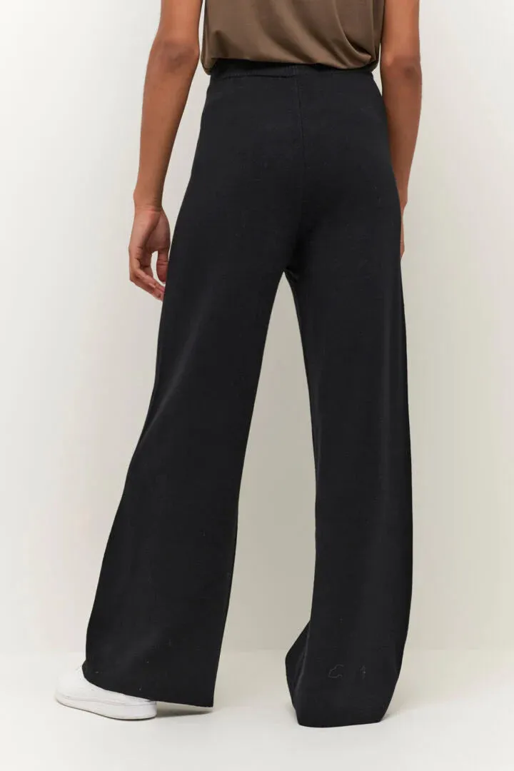 The Molly Knit Culotte Pant - Black