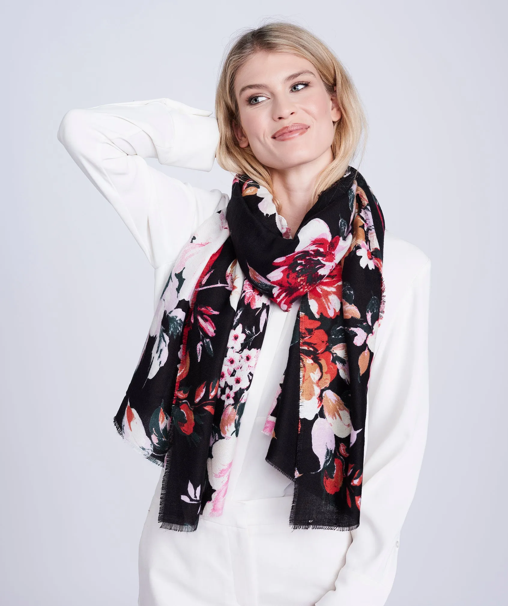 Trista Scarf - Black/Red